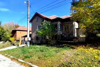 Къща в Плевен, с. Върбица