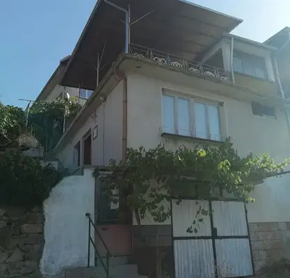 Photo 3 — House in Oblast Plovdiv, Kalofer