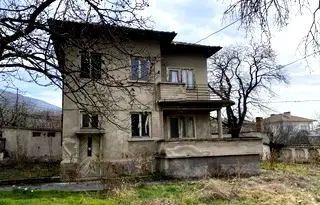 Къща в Пловдив, Карлово