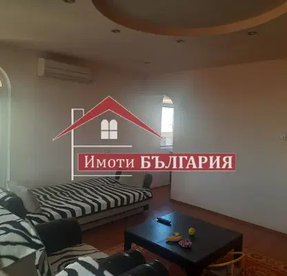 Photo 3 — House in Oblast Plovdiv, Karlovo