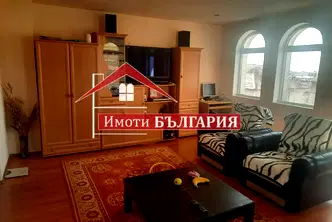 Къща в Пловдив, Карлово