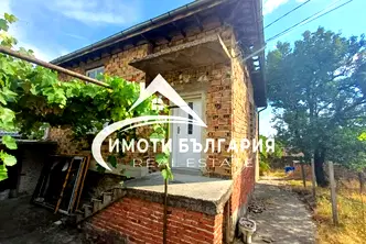Къща в Пловдив, Карлово