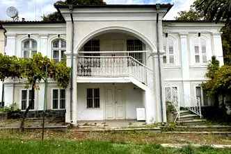 Къща в Пловдив, Карлово