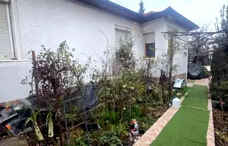 Къща в Пловдив, Перущица