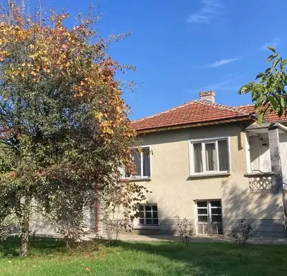 Photo 2 — House in Oblast Plovdiv, Pyrvomai