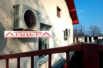 Къща в Пловдив, Съединение