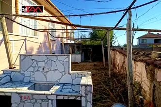 Къща в Пловдив, Съединение