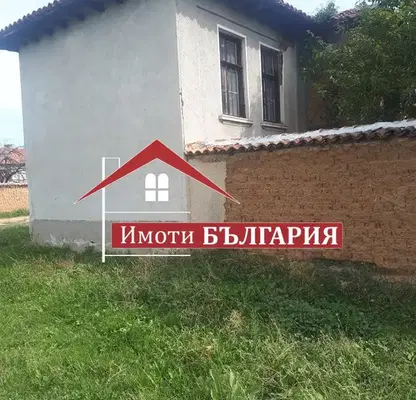 Снимка 2 — Къща в Пловдив, с. Бегово