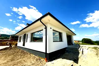 Къща в Пловдив, с. Белащица