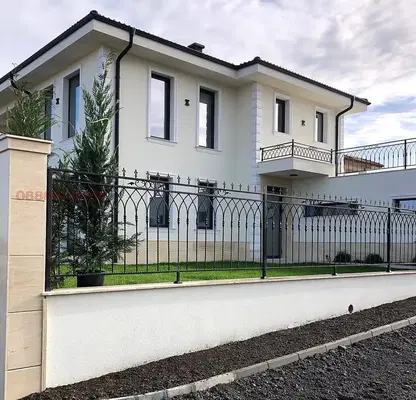 Снимка 4 — Самостоятелна къща с 4 спални в с. Белащица, обл. Пловдив