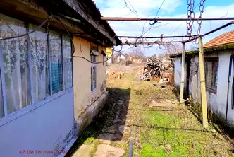 Къща в Пловдив, с. Бенковски
