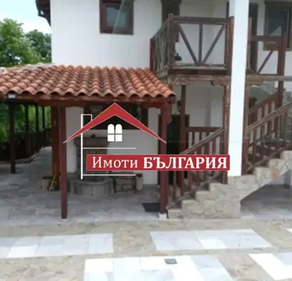 Снимка 2 — Къща с 5 стаи и голям двор в с. Богдан, област Пловдив