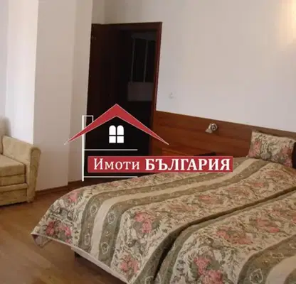 Снимка 5 — Къща с 5 стаи и голям двор в с. Богдан, област Пловдив