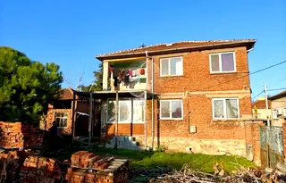Къща в Пловдив, с. Брестник