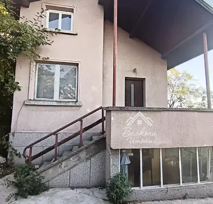 Снимка 3 — Къща в Пловдив, с. Брестник