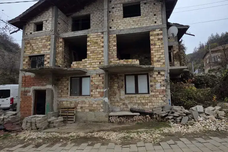 Къща в Пловдив, с. Брестовица
