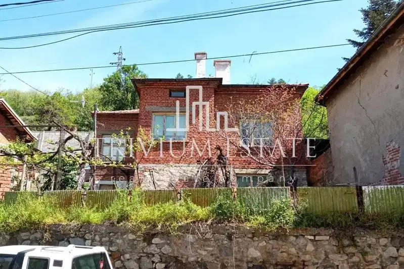 House in Oblast Plovdiv, Brestovica