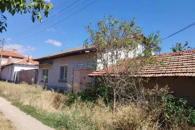Къща в Пловдив, с. Черноземен