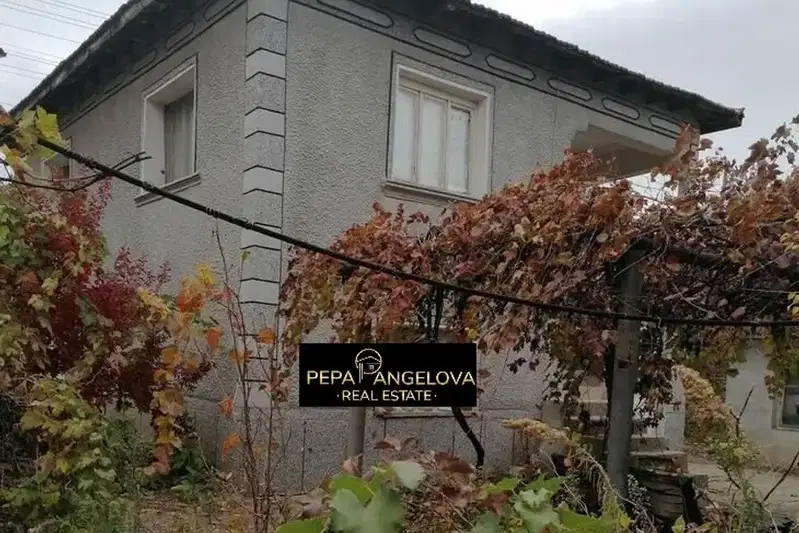 Къща в Пловдив, с. Чешнегирово