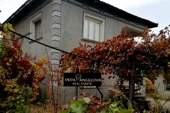 Къща в Пловдив, с. Чешнегирово