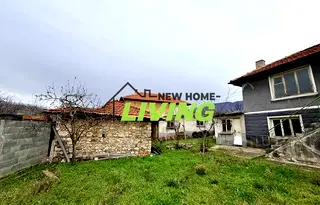 Къща в Пловдив, с. Долнослав