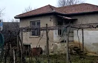 Къща в Пловдив, с. Домлян