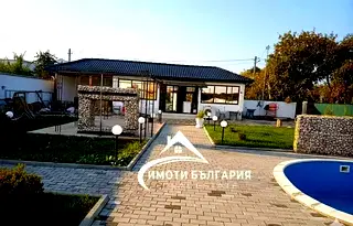 Къща в Пловдив, с. Дъбене