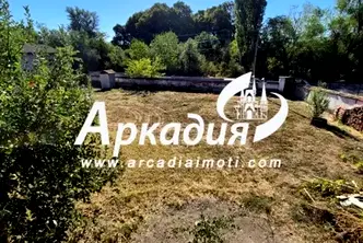 Къща в Пловдив, с. Дълбок извор