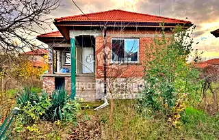 Къща в Пловдив, с. Дълбок извор