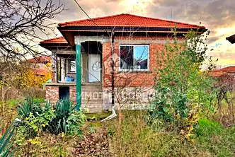 Къща в Пловдив, с. Дълбок извор