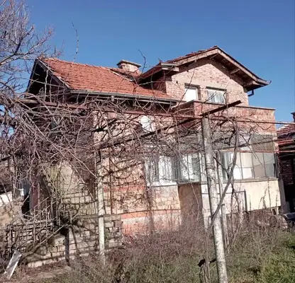 Снимка 3 — Къща в Пловдив, с. Главатар