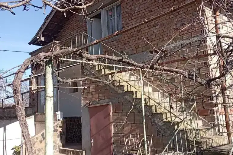 House in Oblast Plovdiv, Glavatar