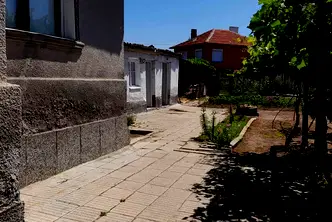 Къща в Пловдив, с. Голям чардак