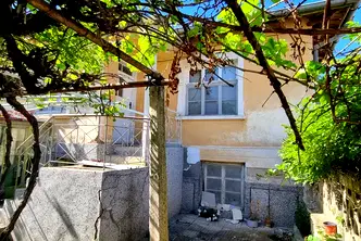 Къща в Пловдив, с. Голям чардак