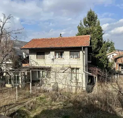 Снимка 3 — Къща в Пловдив, с. Гълъбово