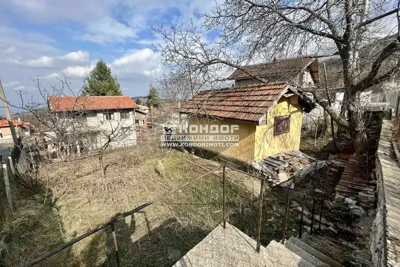 Къща в Пловдив, с. Гълъбово