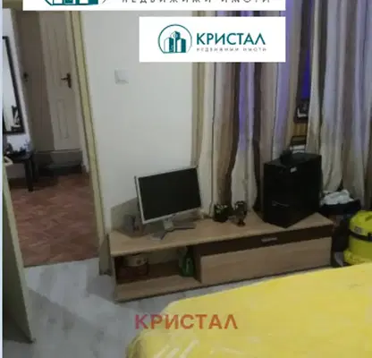 Снимка 2 — Къща в Пловдив, с. Искра