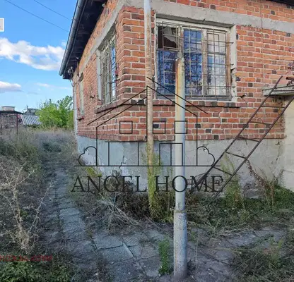 Снимка 4 — Къща в Пловдив, с. Искра