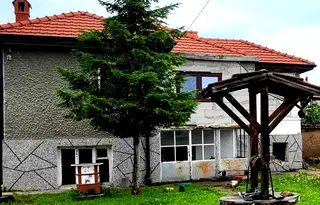 Къща в Пловдив, с. Избеглии