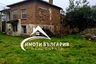 Къща в Пловдив, с. Каравелово