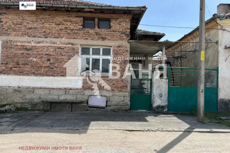 Къща в Пловдив, с. Каравелово