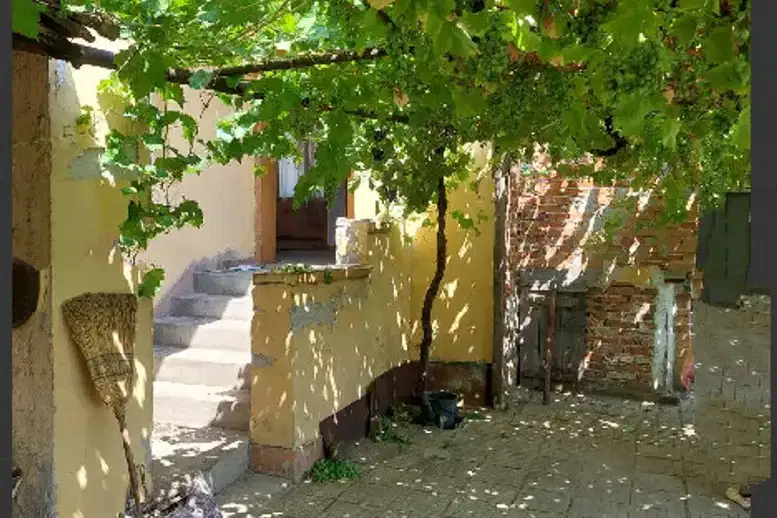 House in Oblast Plovdiv, Kurtovo Konare