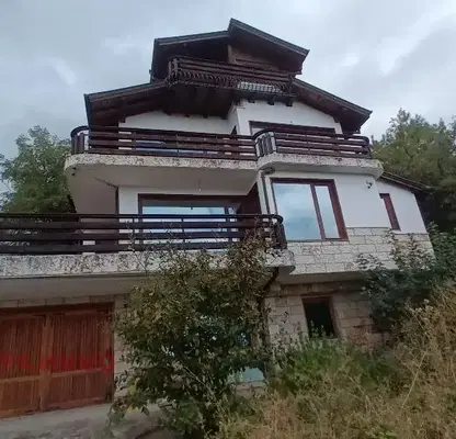 Снимка 2 — Къща в Пловдив, с. Марково