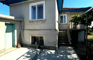 Къща в Пловдив, с. Момино село