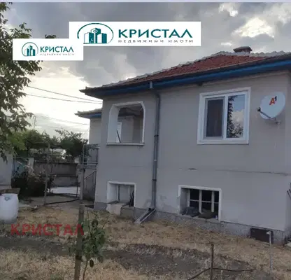 Снимка 2 — Къща в Пловдив, с. Момино село