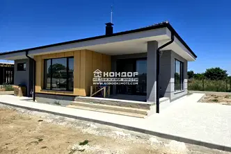 Къща в Пловдив, с. Оризари