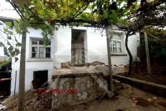 Къща в Пловдив, с. Отец Паисиево