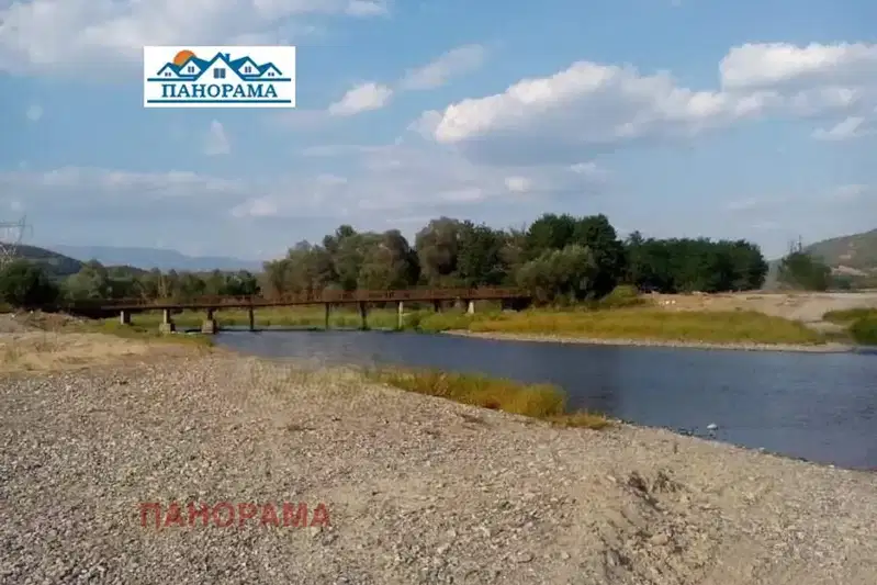 Къща в Пловдив, с. Песнопой