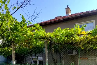 Къща в Пловдив, с. Първенец