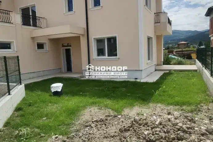 House in Oblast Plovdiv, Pyrvenec